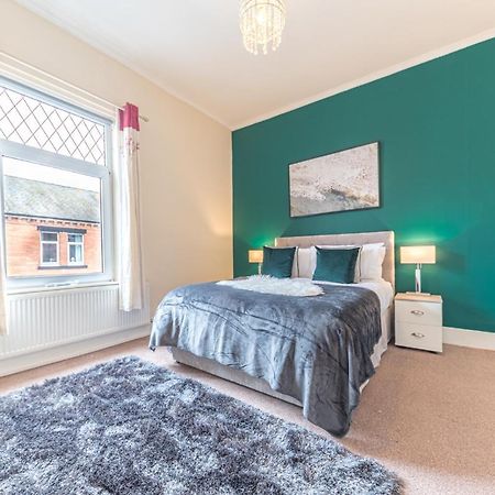 *King Bed* Luxury City Centre House Barrow-in-Furness Dış mekan fotoğraf