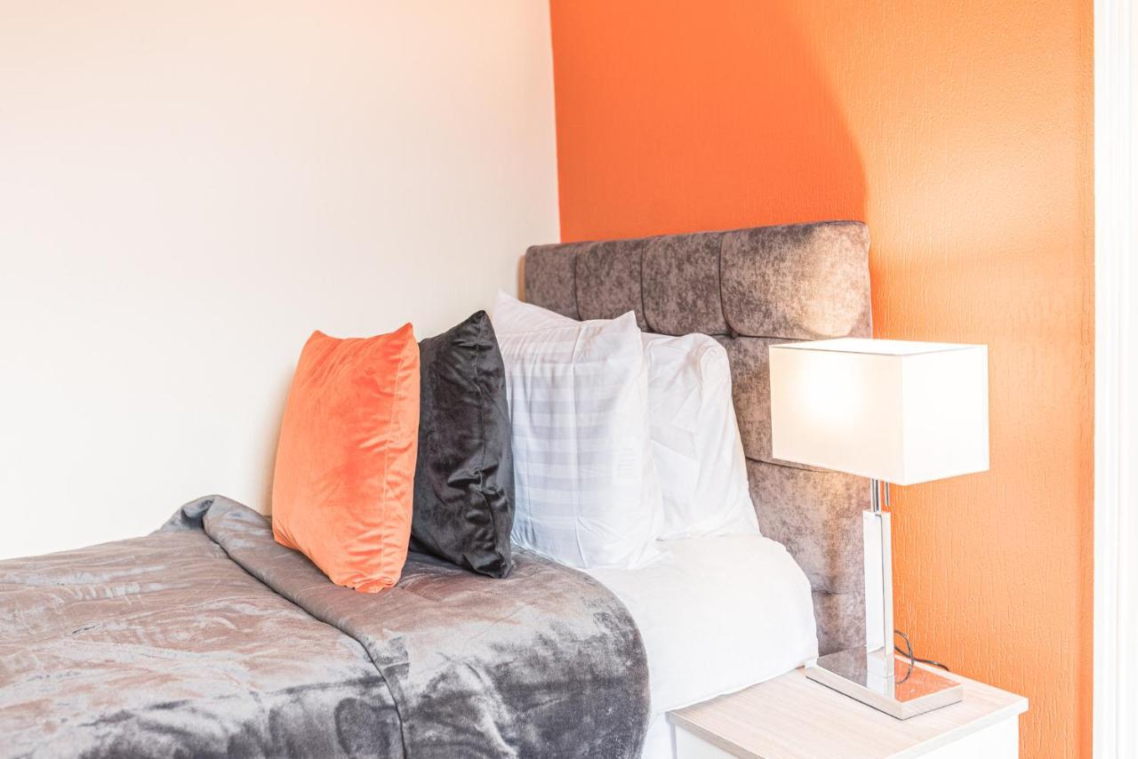 *King Bed* Luxury City Centre House Barrow-in-Furness Dış mekan fotoğraf